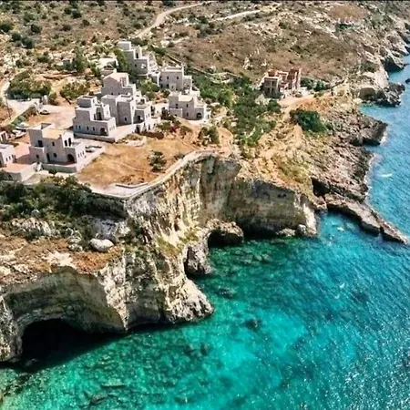 Cliffside Cozy W/ Seaviews Villa Mézapos