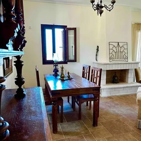 Vila Cliffside Cozy W/ Seaviews *